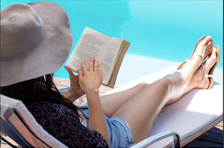 LadyReadingatpool